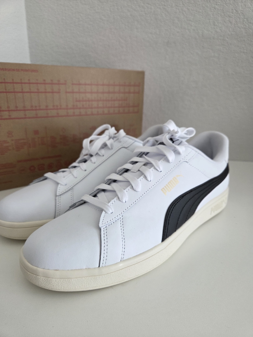 New PUMA Men's Smash 3.0 L White Low-Top Sneakers with Black Formstrip Size 12